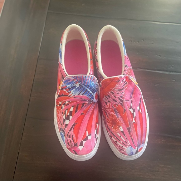 NIKE Women’s Court Royale AC Slip On “Laser Fuchsia” - Picture 12 of 14